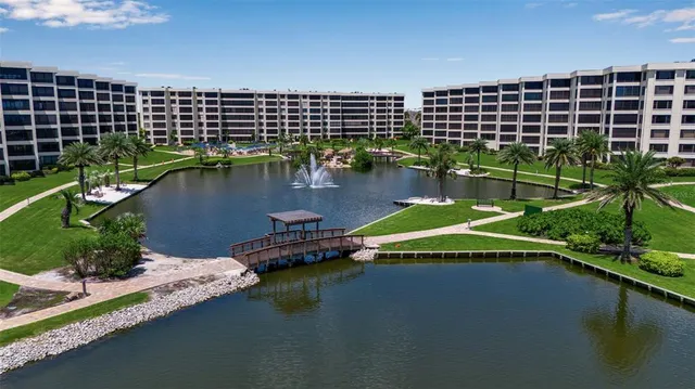 $1,475,000 | 5740 Midnight Pass Road, Unit 405, Sarasota, FL 34242