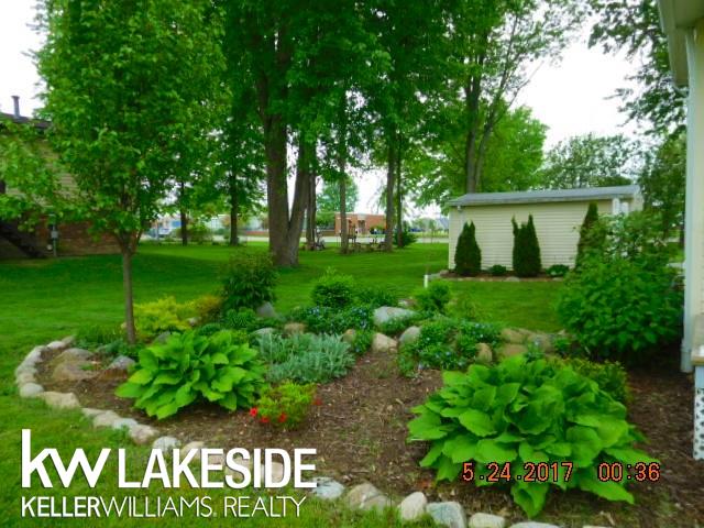 9467 Short Cut Road Fair Haven, MI 48023 - Photo 7 of 40 31320765-6.JPG