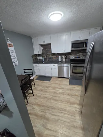 $285,000 | 3 Pembroke Drive, Unit 17, Derry, NH 03038