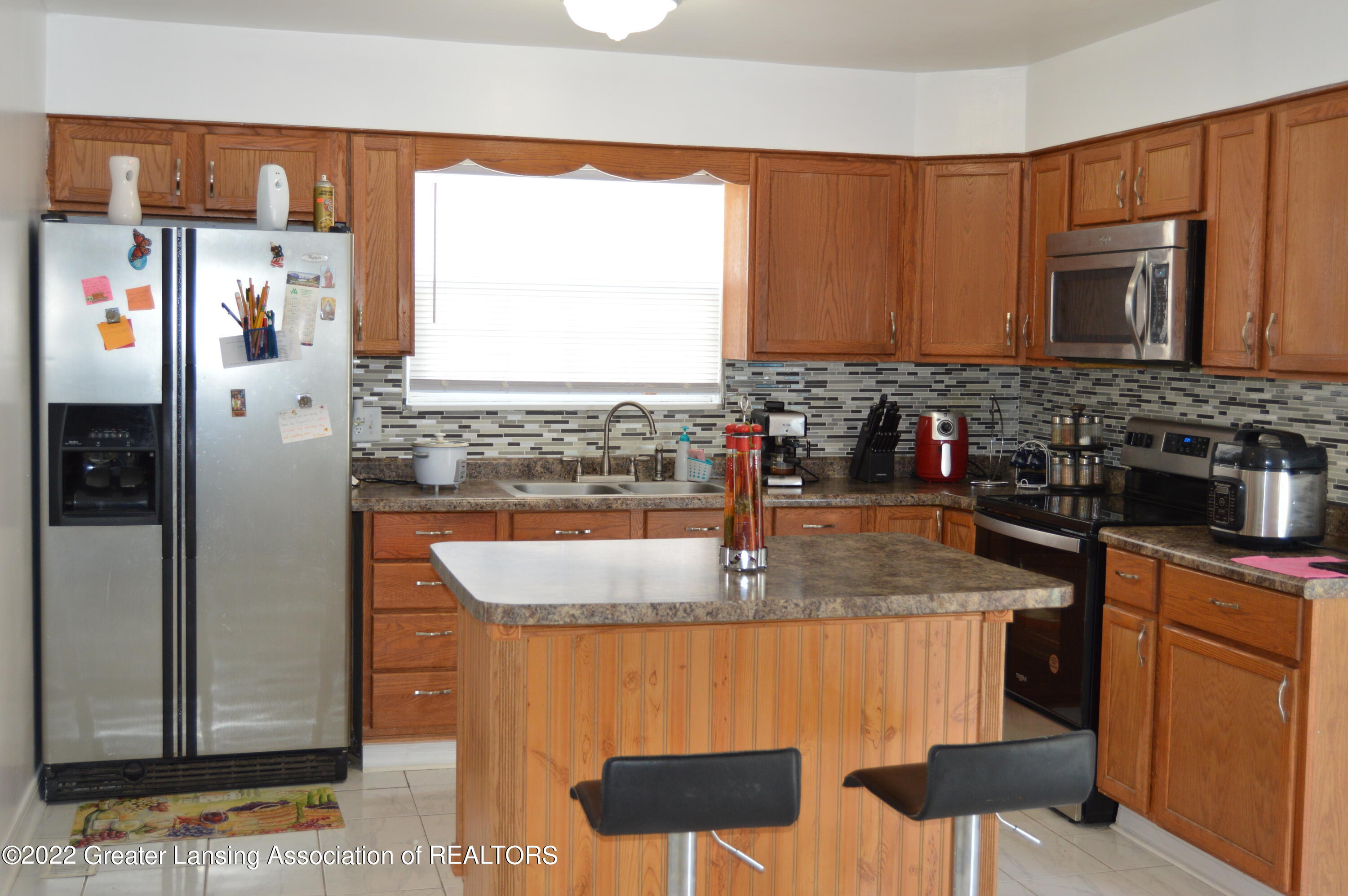 4137 Rivershell Lane Lansing, MI 48911 - Photo 13 of 52 4137 Rivershell Lane