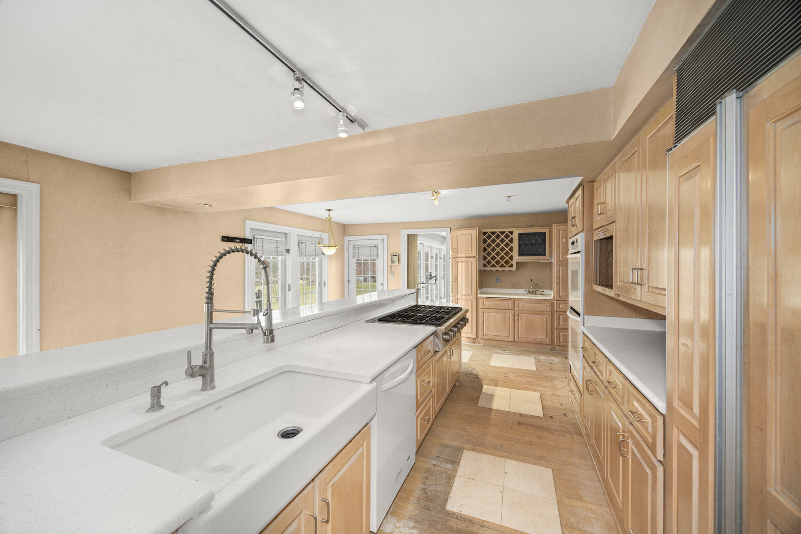 544 Aberdeen Road Frankfort, IL 60423 - Photo 21 of 45