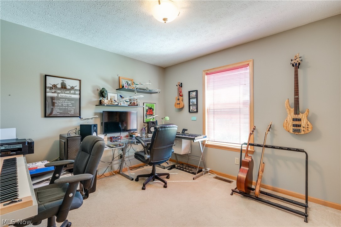 6085 Ballou Road Medina, OH 44256 - Photo 23 of 34 Gallery Image 23