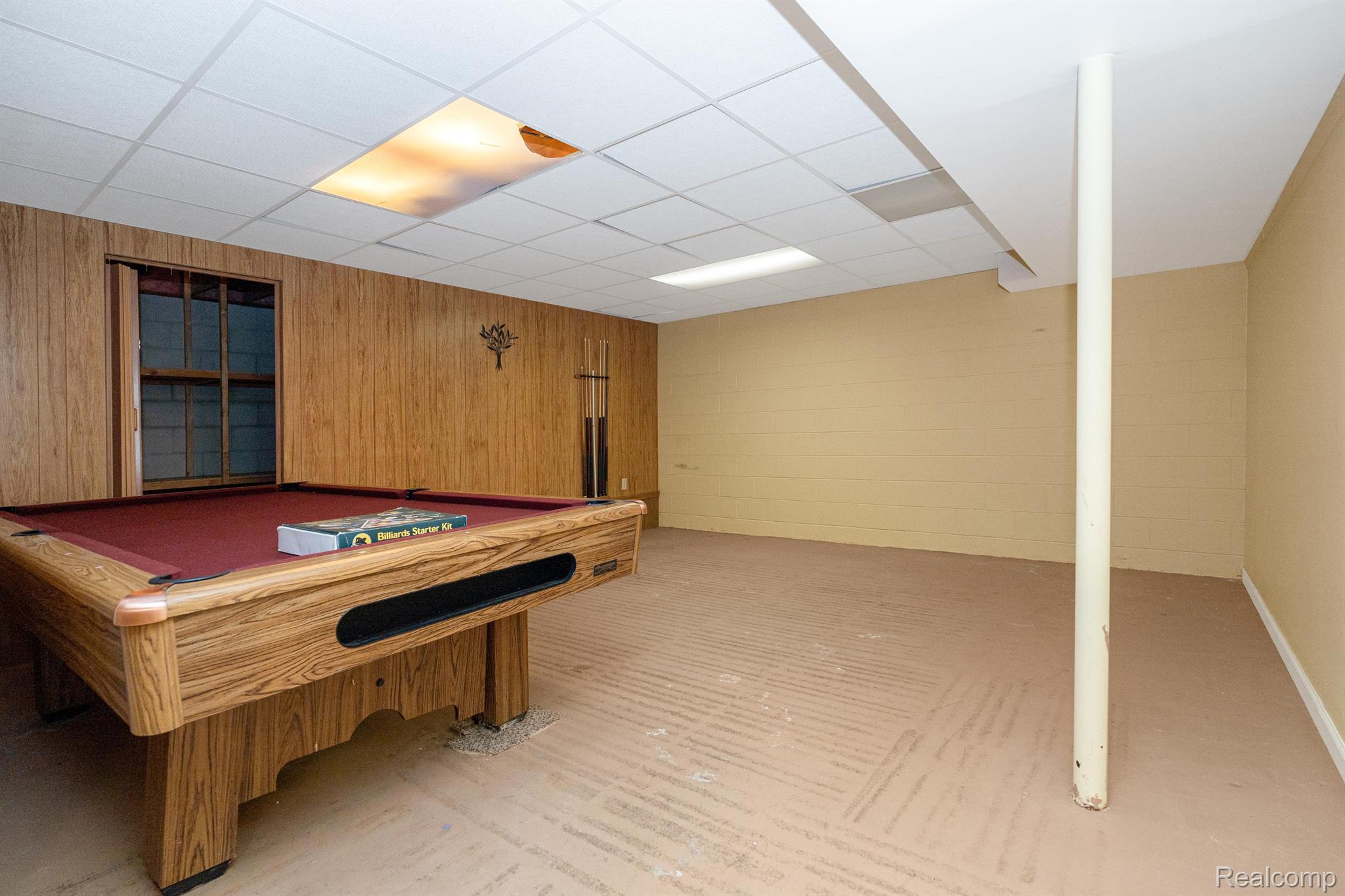 2730 Harrington Road Rochester, MI 48307 - Photo 24 of 35 Nice basement open space