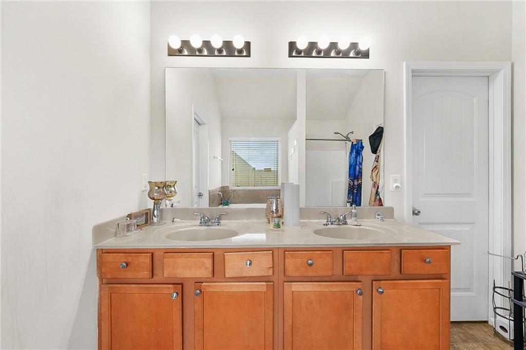 5615 Wisbech Way Atlanta, GA 30349 - Photo 13 of 27