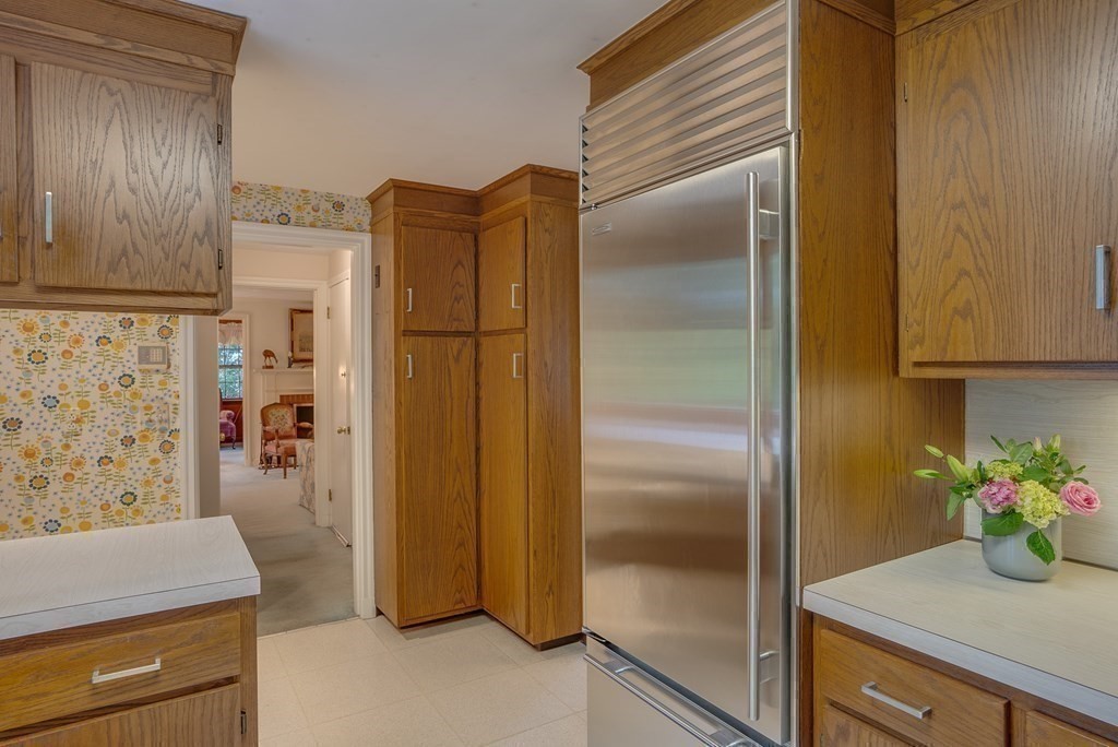 116 Meadowbrook Road Needham, MA 02492 - Photo 11 of 24