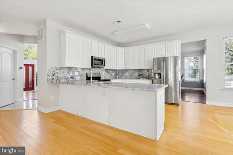 $615,000 | 5 Farmingham Drive, Sewell, NJ 08080