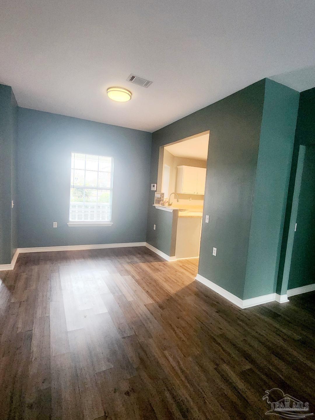 1005 Brownfield Road Pensacola, FL 32526 - Photo 5 of 32