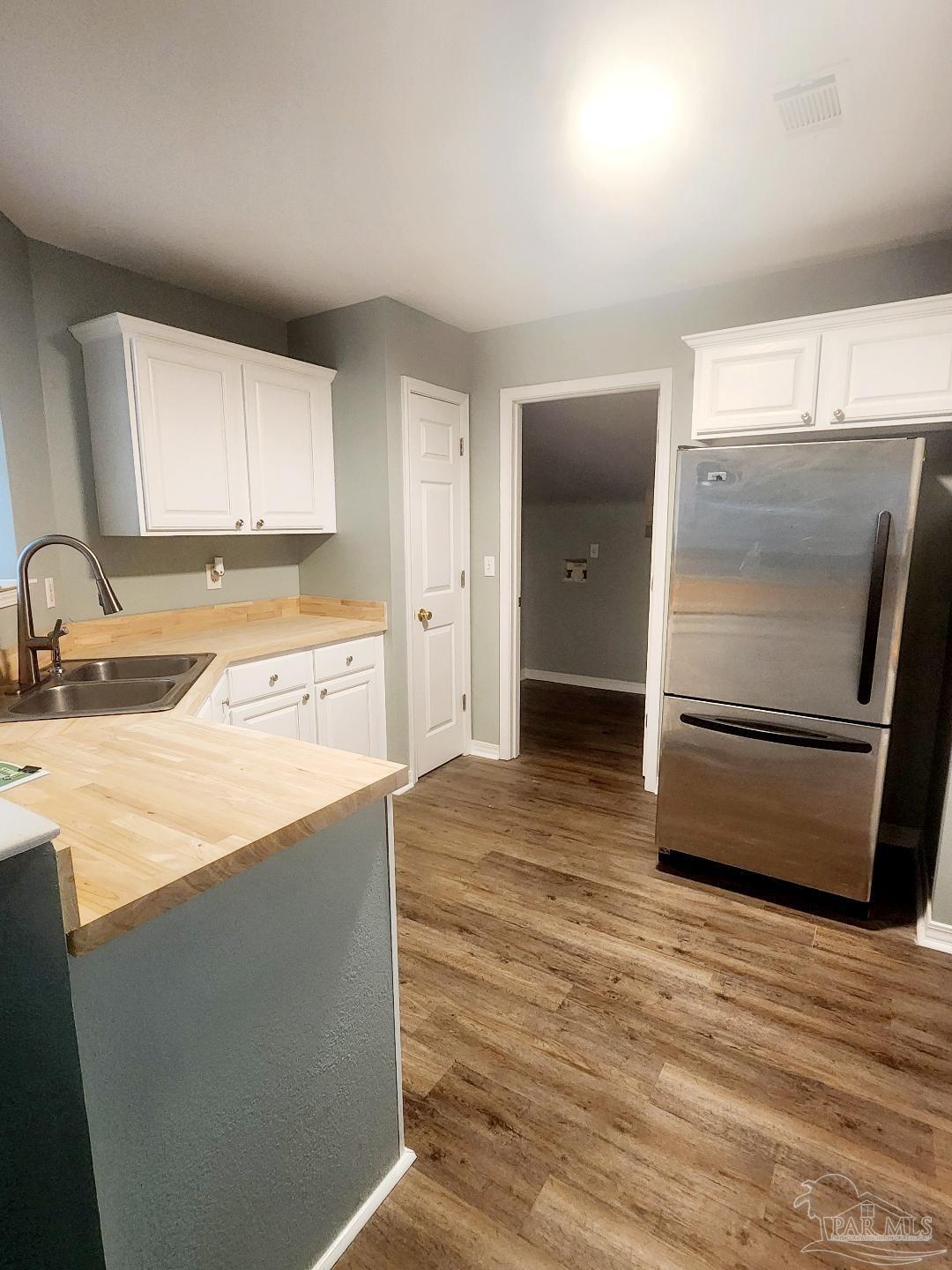 1005 Brownfield Road Pensacola, FL 32526 - Photo 9 of 32