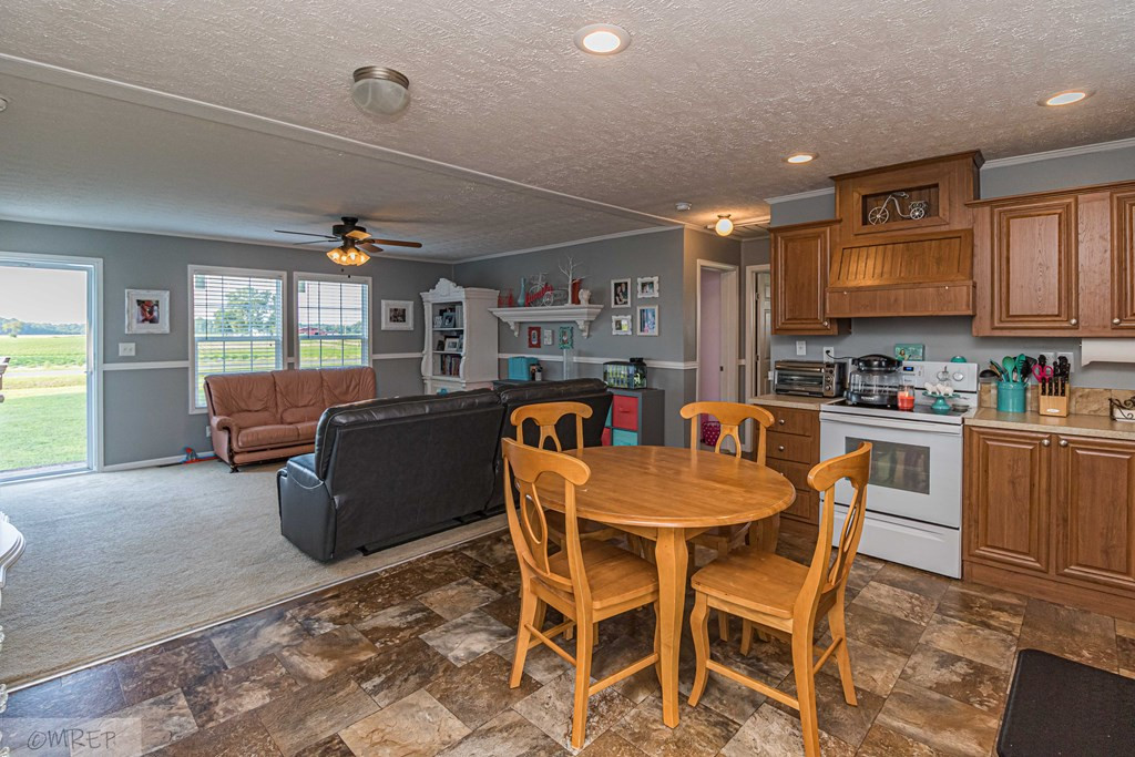 2045 Nahunta Road Pikeville, NC 27863 - Photo 5 of 11 Gallery Image 5