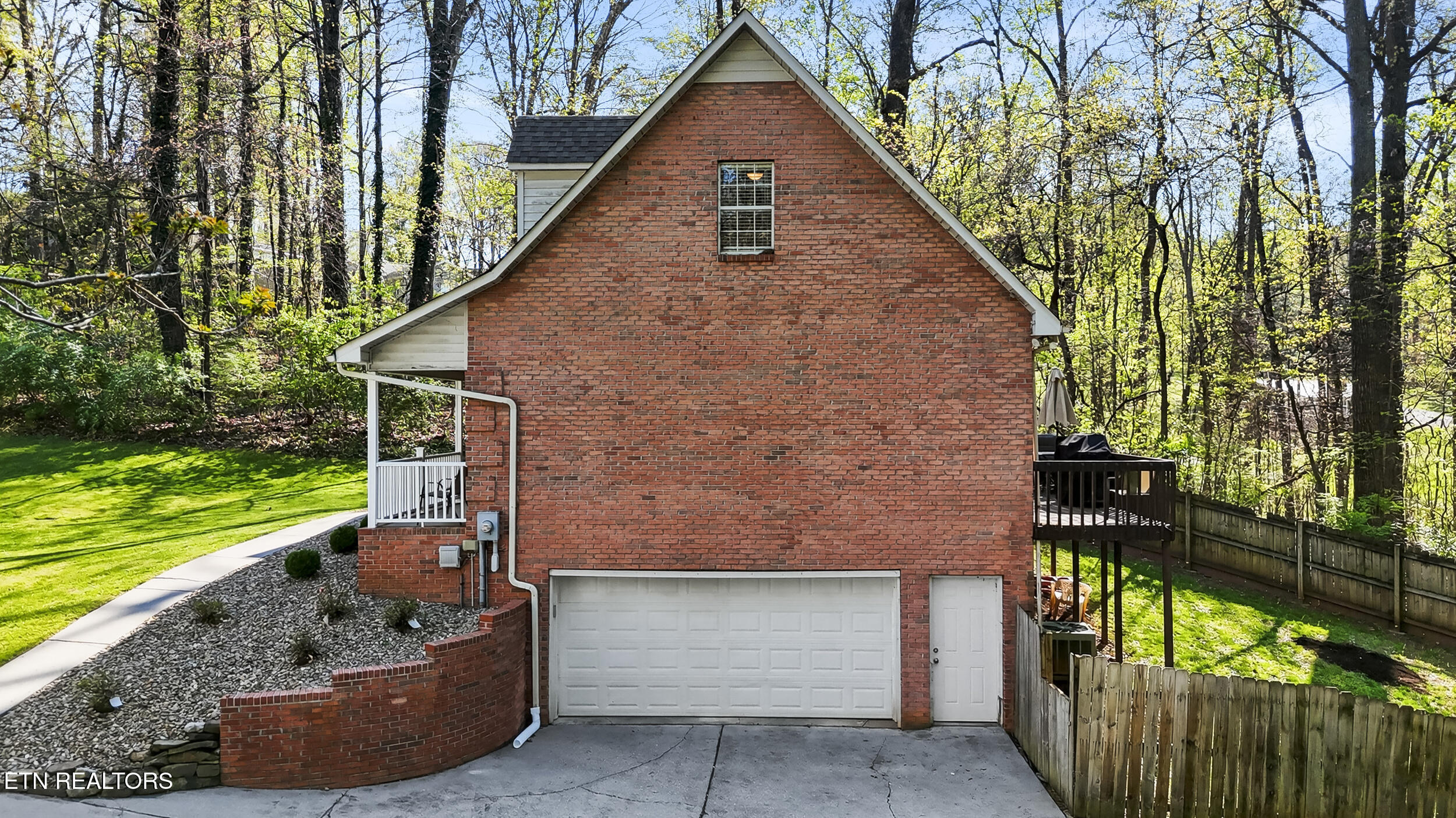 1065 Briar Court Talbott, TN 37877 - Photo 5 of 31 5_dji_20260407164347_0120_d