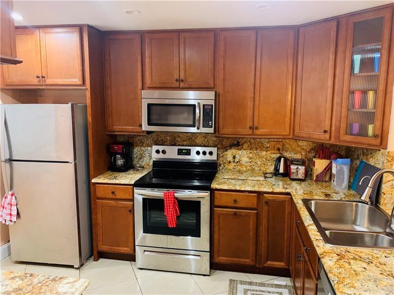 8834 West McNab Road, Unit 101 Tamarac, FL 33321 - Photo 2 of 43 Photo 2