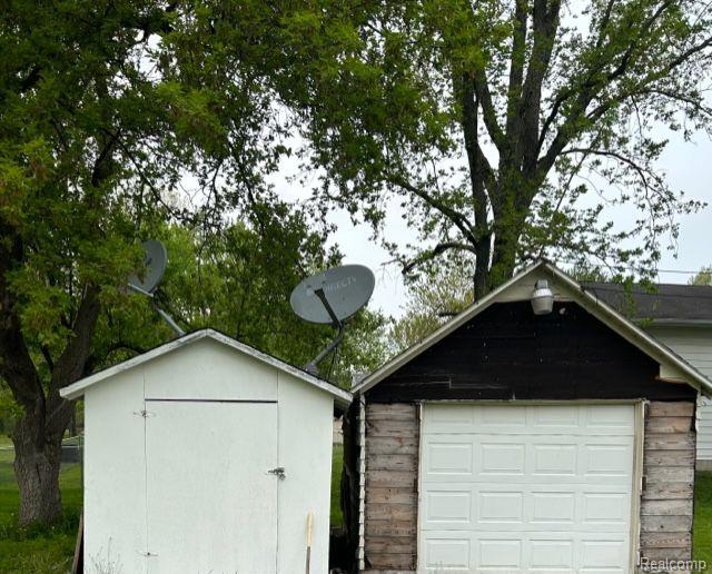 1155 Michigan Road Port Huron, MI 48060 - Photo 4 of 19 Gallery Image 4