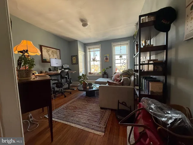 $1,875 | 231 Pine Street, Unit 4F, Philadelphia, PA 19106