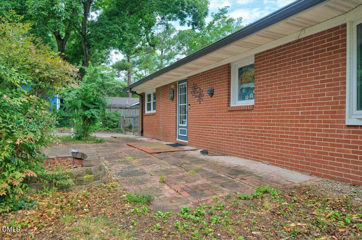 3918 Cheek Road Durham, NC 27704 - Photo 39 of 49 43-3918CheekRdDurham_043_ZRL08391