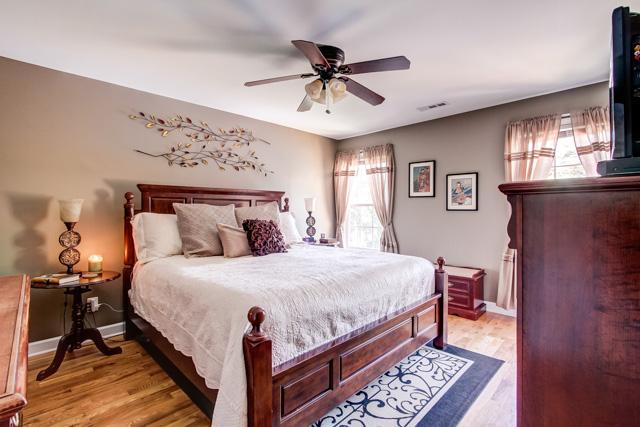4173 Chestnut Ridge Road Santa Fe, TN 38482 - Photo 10 of 20 Master bedroom