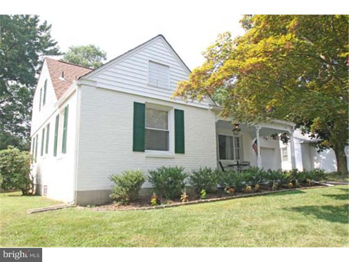 418 Garland Road Wilmington, DE 19803 - Photo 2 of 21 Exterior Front