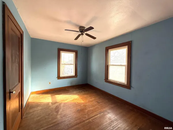 $47,250 | 1802 Quaker Street, Pekin, IL 61554