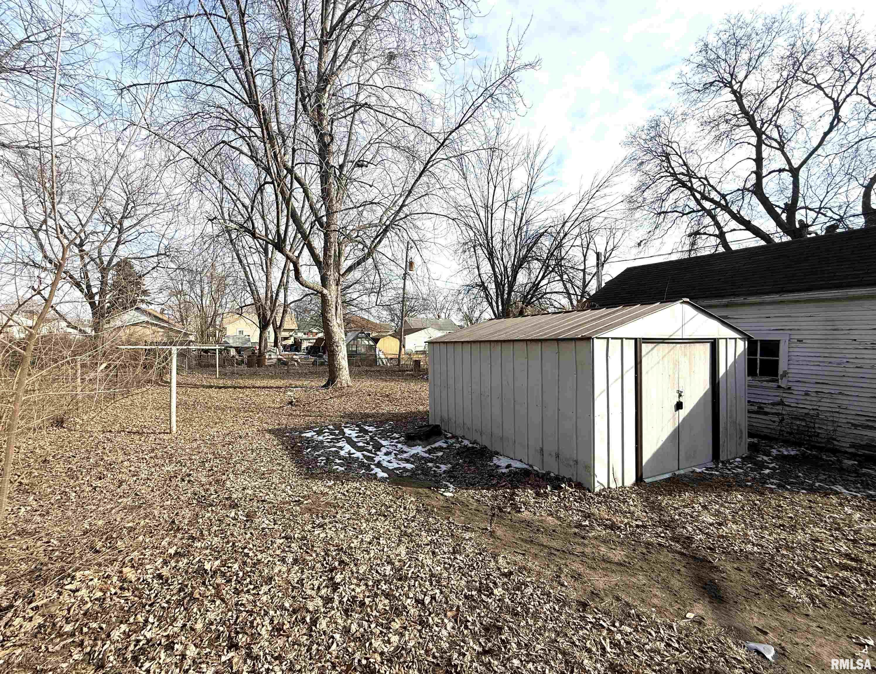 1802 Quaker Street Pekin, IL 61554 - Photo 9 of 11