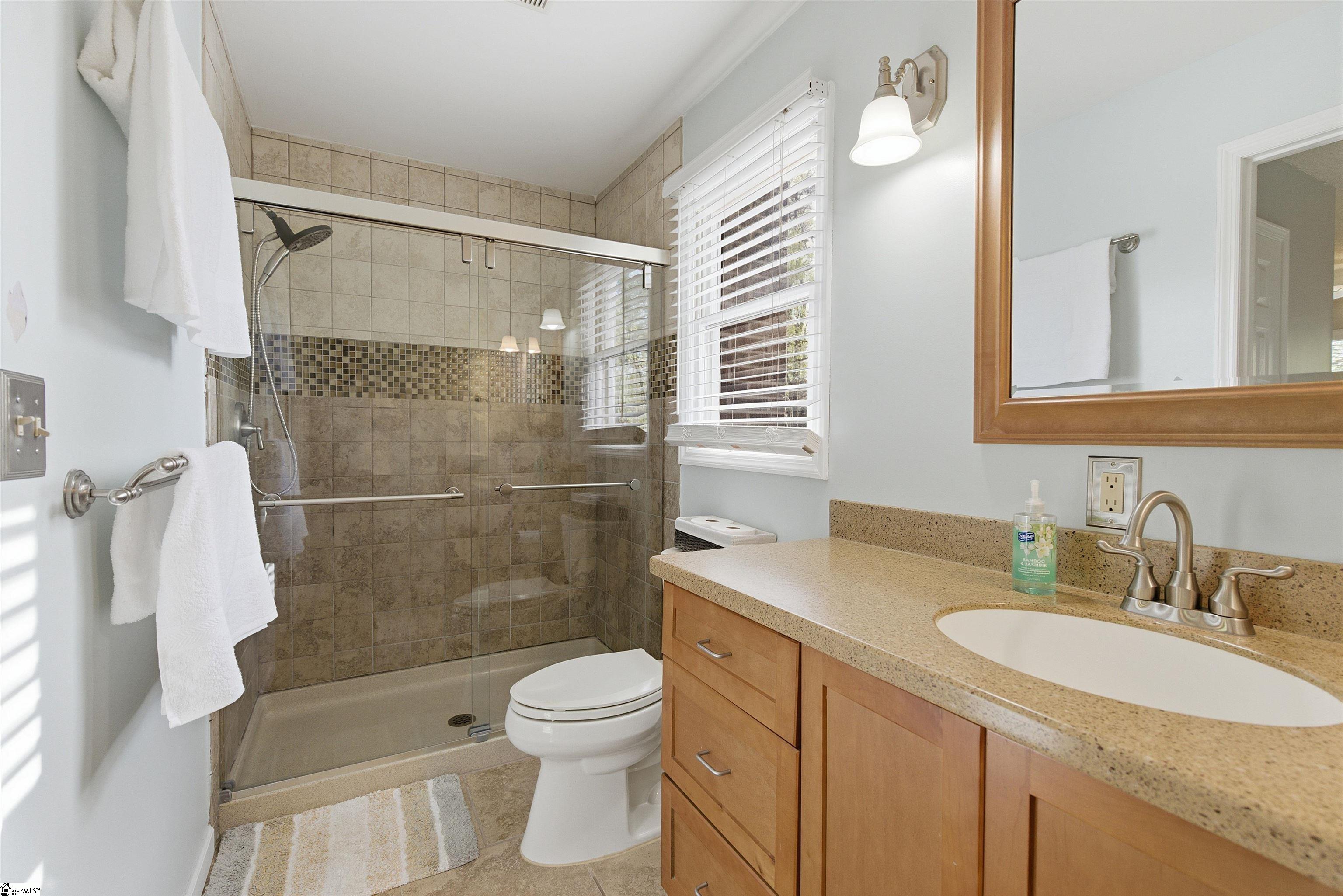 114 Halifax Road Easley, SC 29642 - Photo 20 of 33