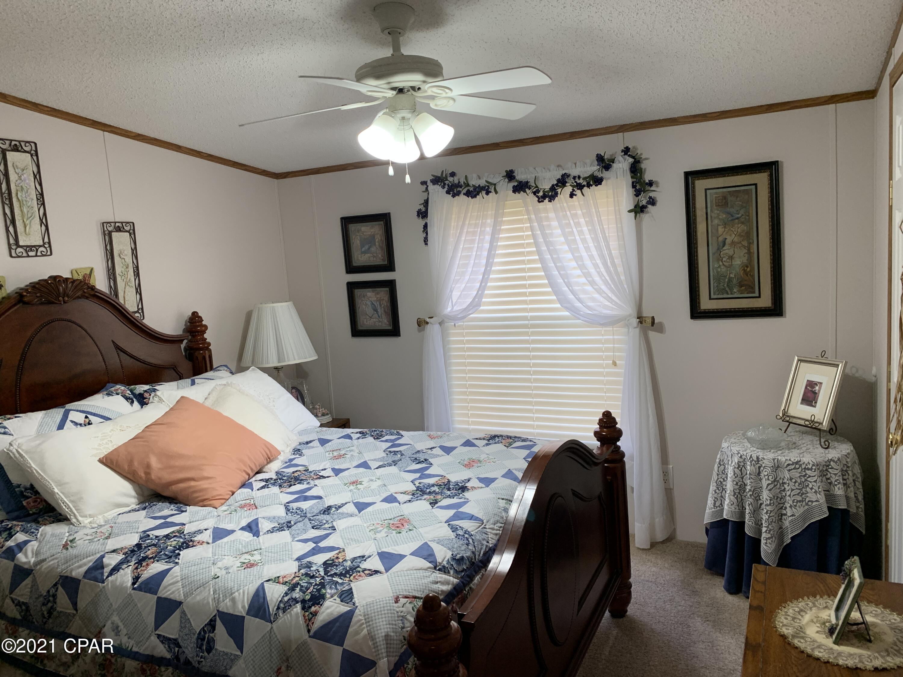 12099 Northwest Durham Road Bristol, FL 32321 - Photo 15 of 59 Gallery Image 15