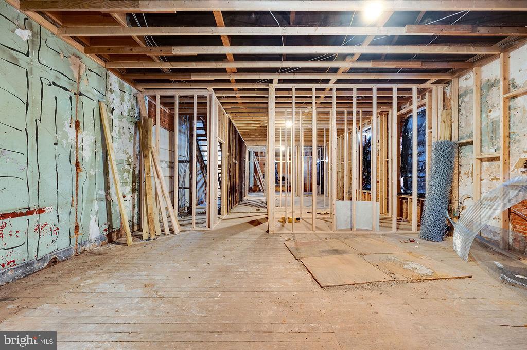 353 North 4th Street Reading, PA 19601 - Photo 16 of 42