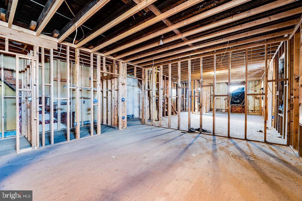 353 North 4th Street Reading, PA 19601 - Photo 23 of 42