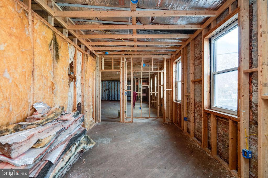 353 North 4th Street Reading, PA 19601 - Photo 38 of 42