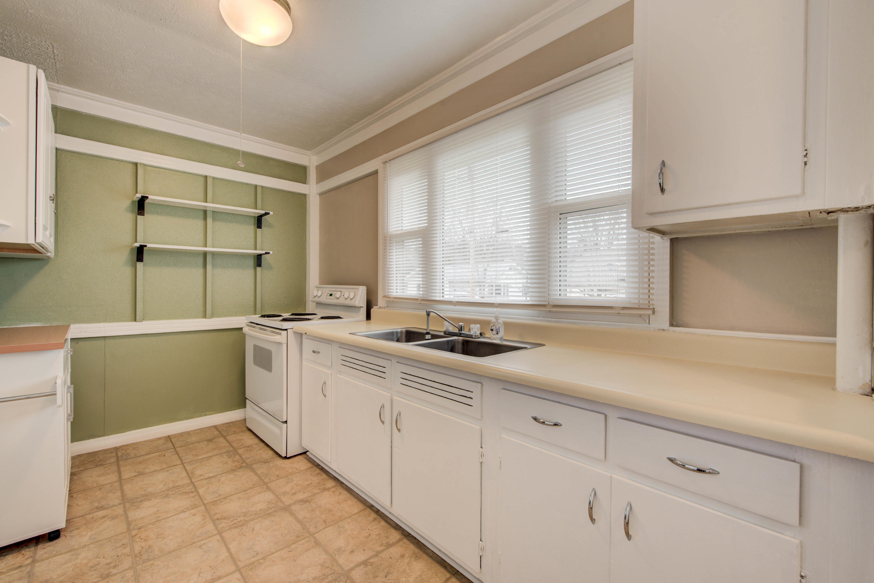 103 Tilden Road Oak Ridge, TN 37830 - Photo 6 of 18 6