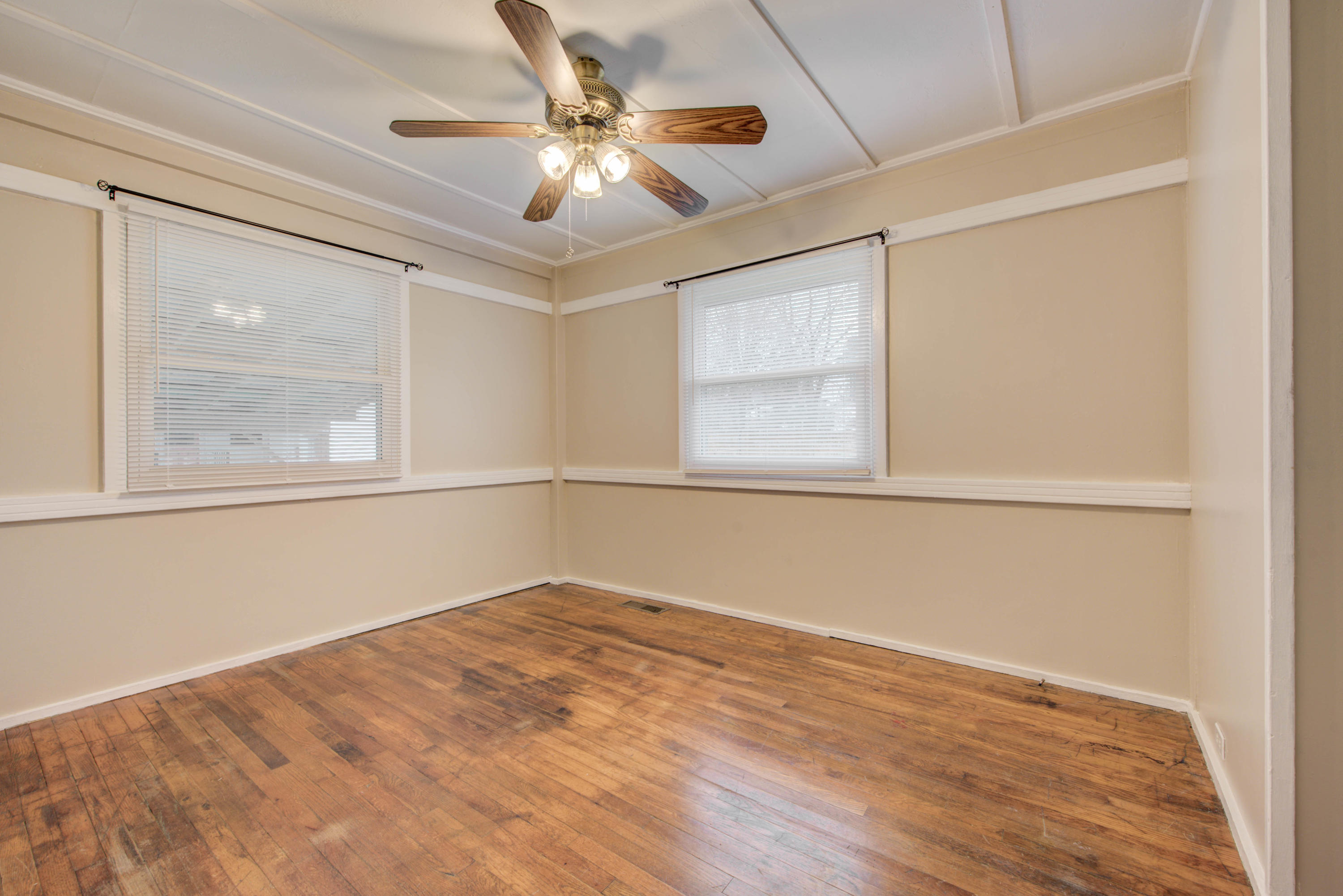 103 Tilden Road Oak Ridge, TN 37830 - Photo 9 of 18 9