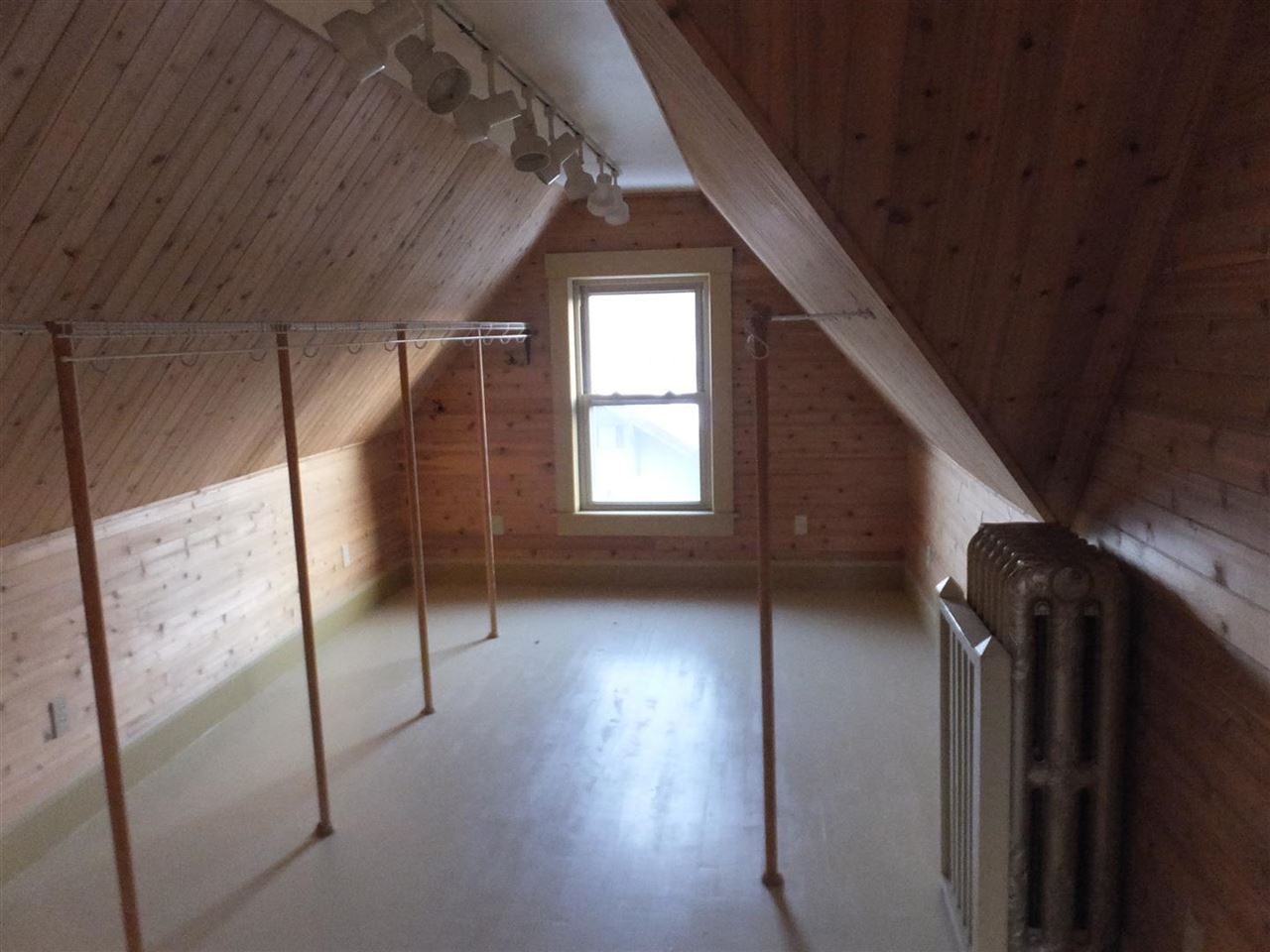 128 Prospect Street Berlin, NH 03570 - Photo 11 of 19 Gallery Image 11