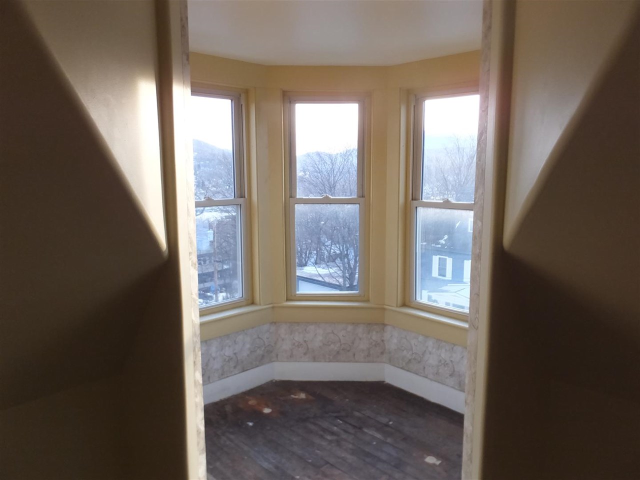 128 Prospect Street Berlin, NH 03570 - Photo 14 of 19 Gallery Image 14