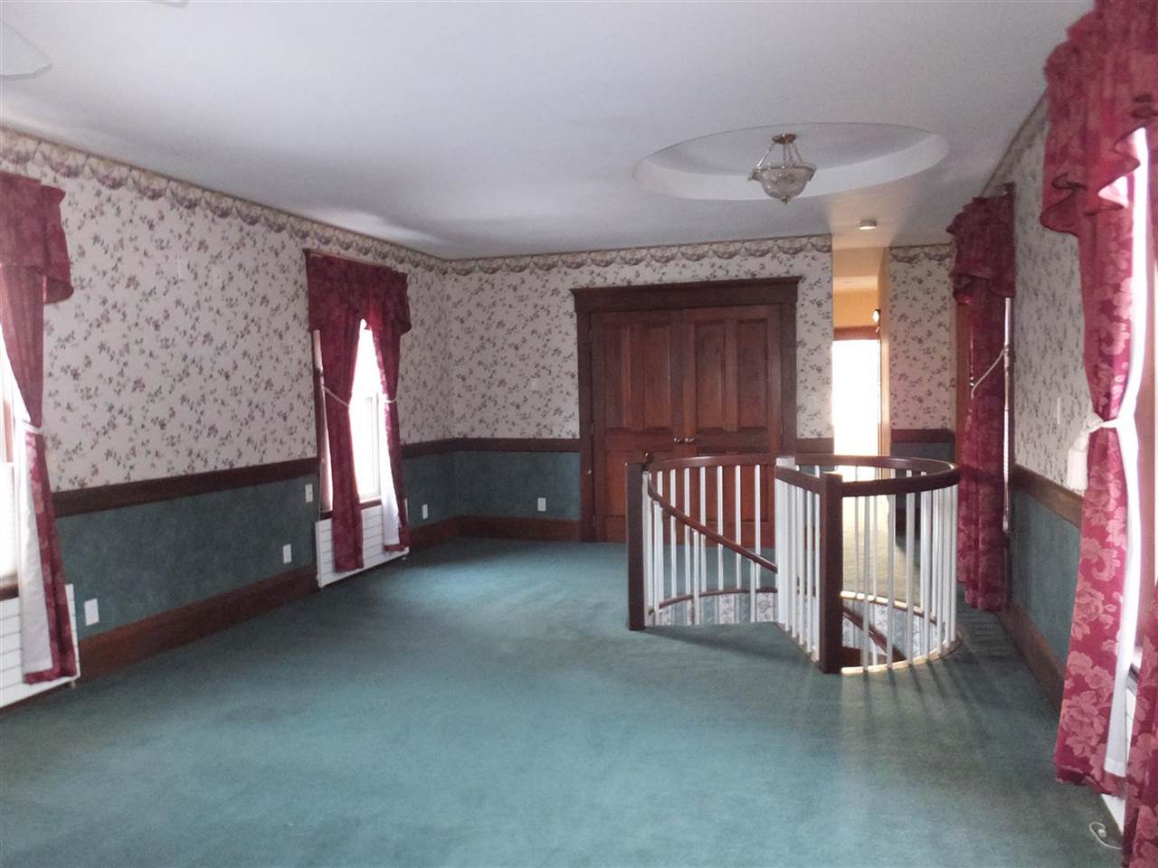 128 Prospect Street Berlin, NH 03570 - Photo 7 of 19 Gallery Image 7
