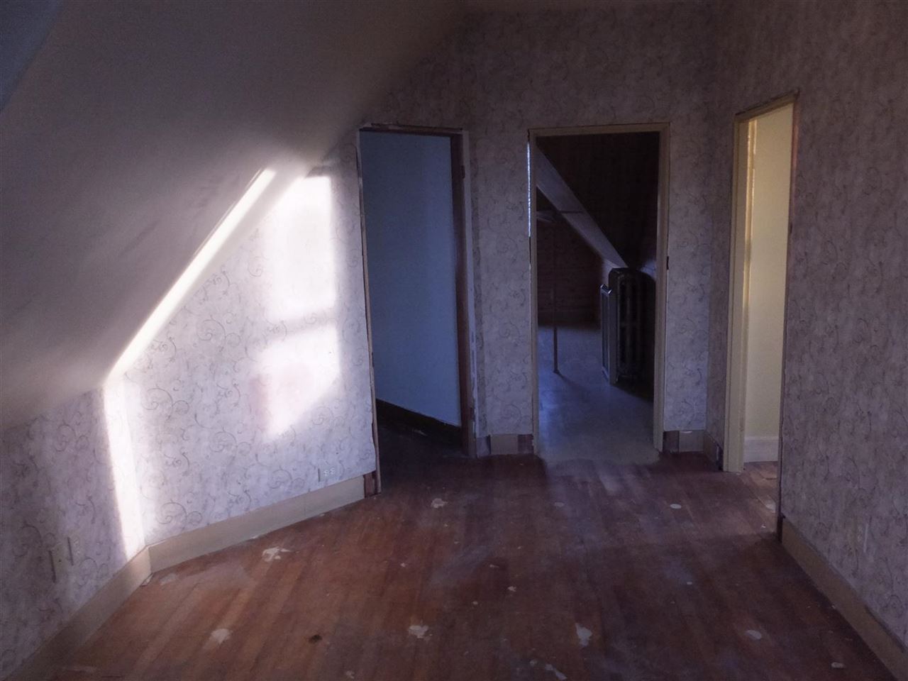 128 Prospect Street Berlin, NH 03570 - Photo 10 of 19 Gallery Image 10