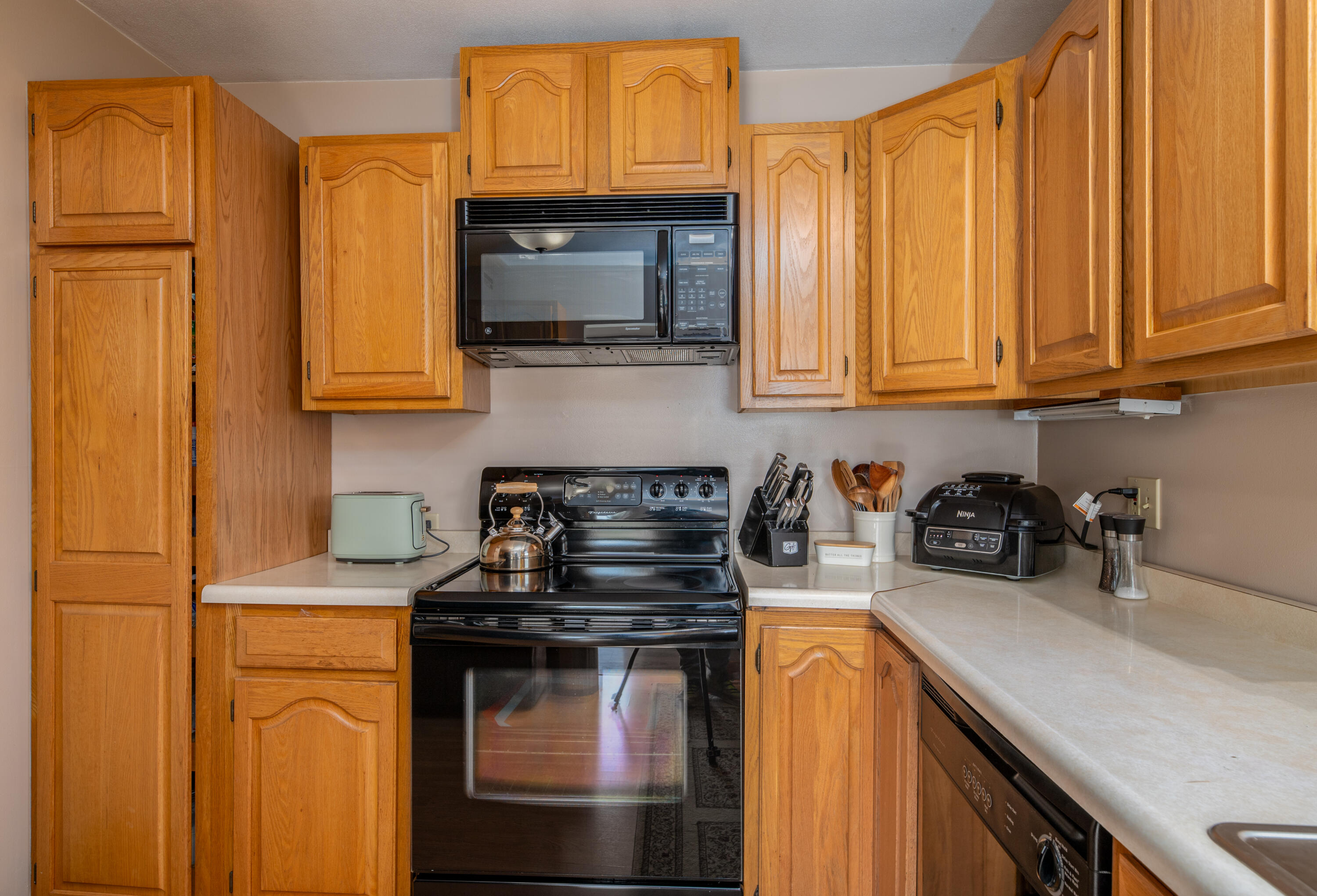 239 Coles Corner Road Winterport, ME 04496 - Photo 43 of 62 Interior16