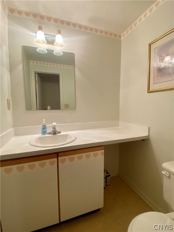 8216 Beehive Circle Clay, NY 13090 - Photo 13 of 31