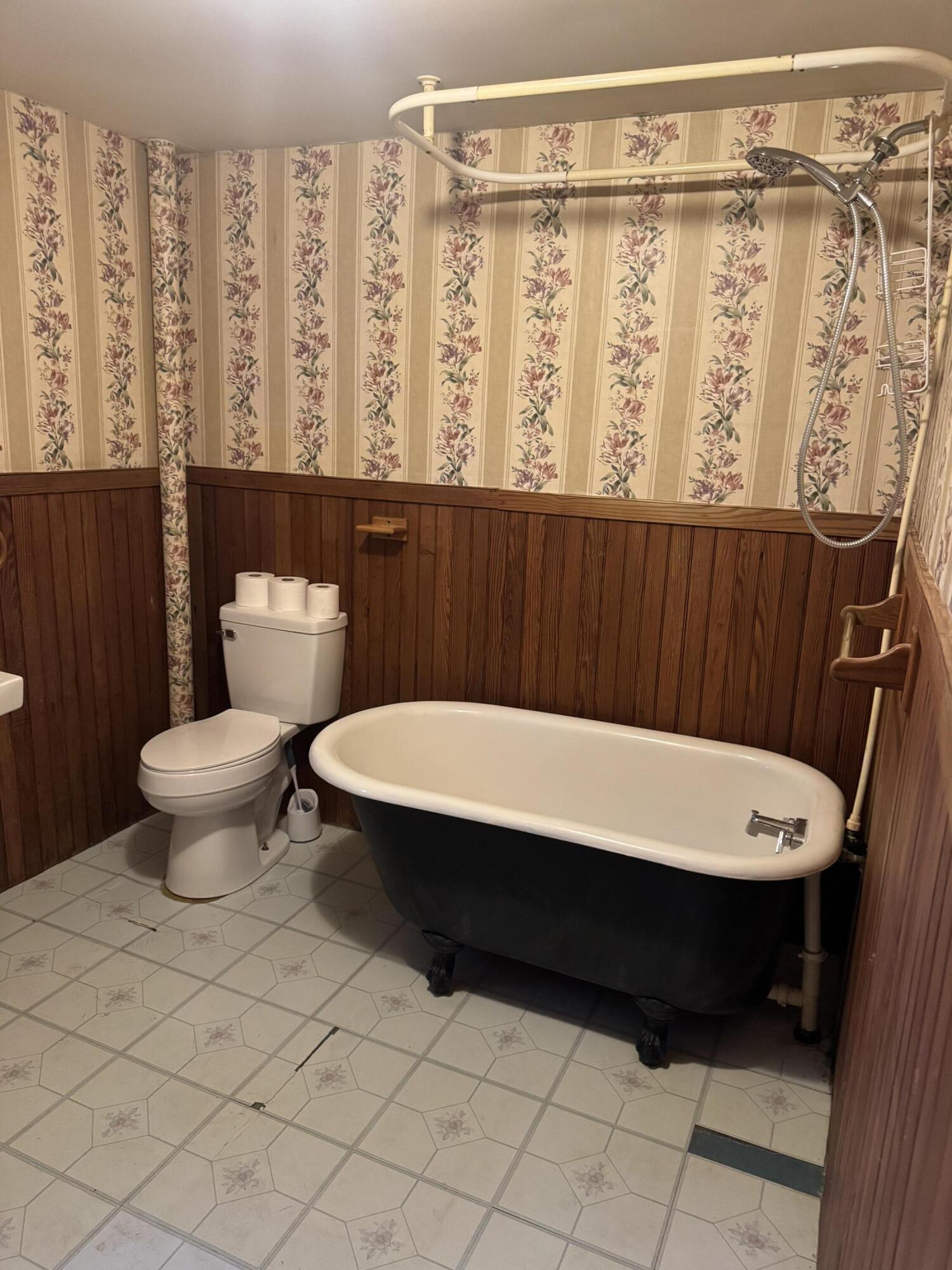 960 Mullen Road Stetson, ME 04488 - Photo 8 of 16 IMG_2886