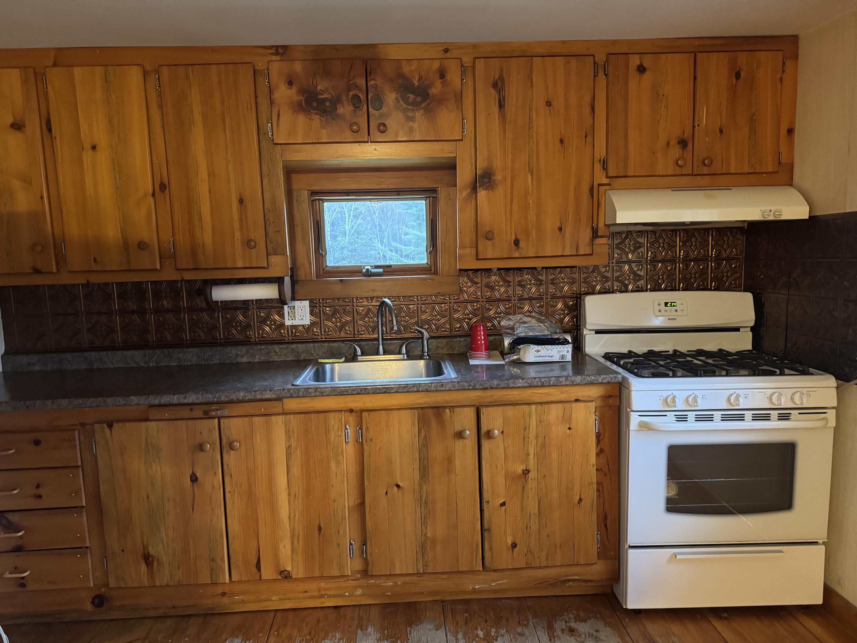 960 Mullen Road Stetson, ME 04488 - Photo 9 of 16 IMG_2885