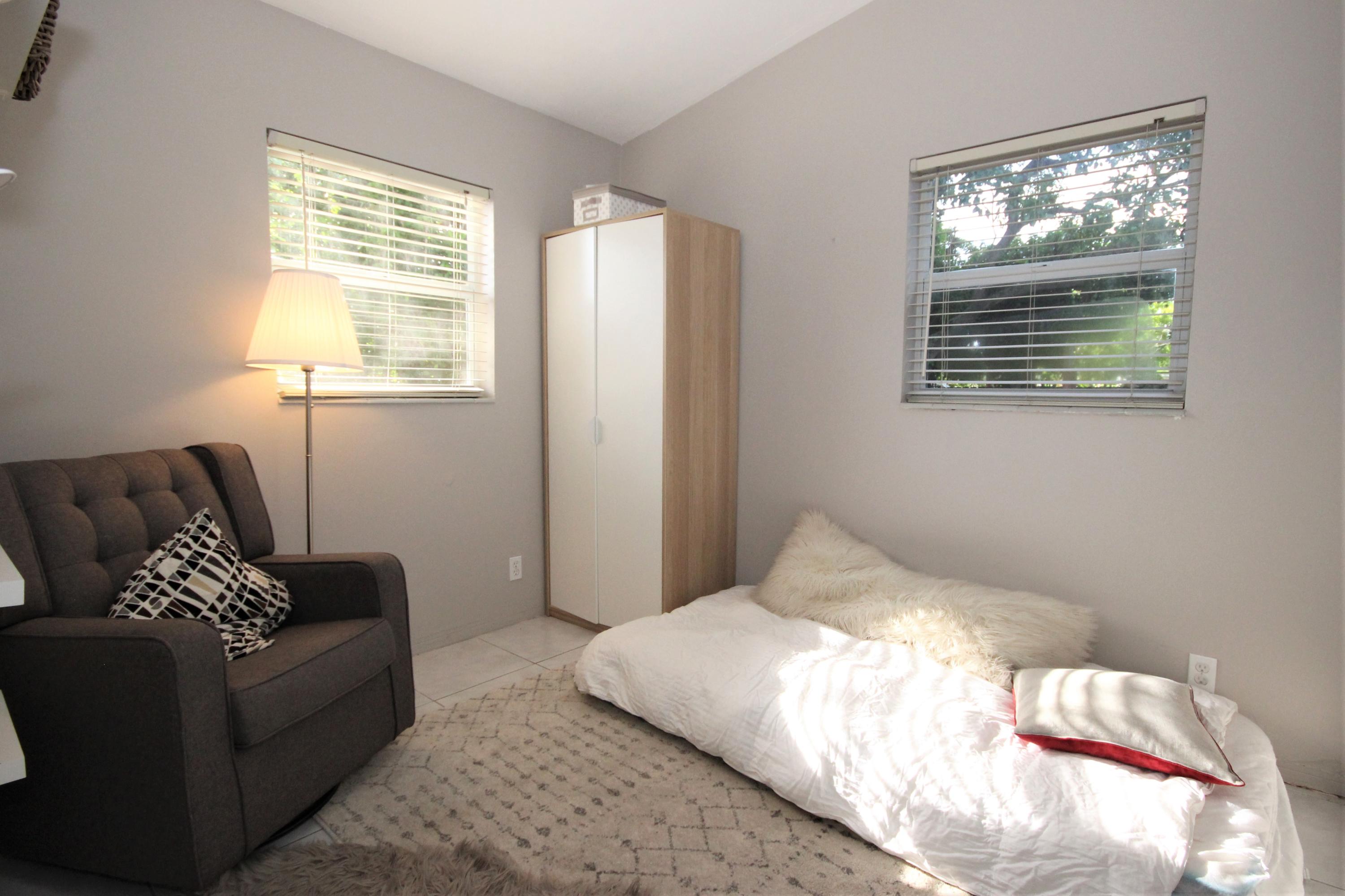 326 Manchester Street Boca Raton, FL 33487 - Photo 15 of 28 2ND BROOM 326 MAN