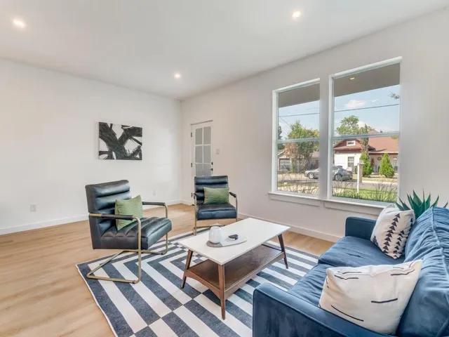 $980,000 | 632 Melba Street, Dallas, TX 75208