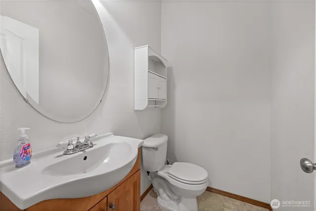 $480,000 | 236 Easton Avenue West, Eatonville, WA 98328