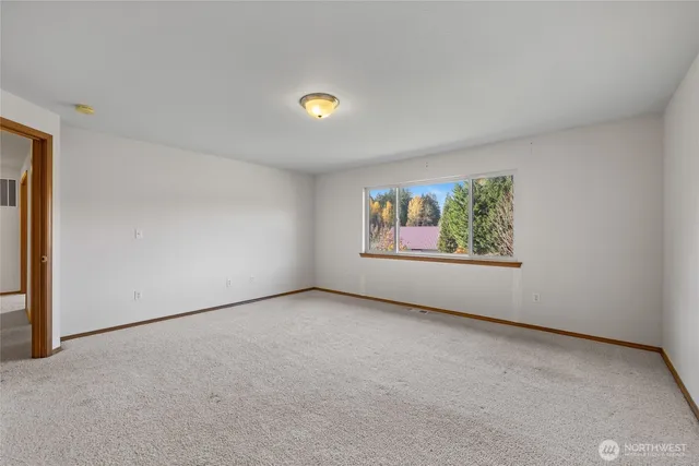 $480,000 | 236 Easton Avenue West, Eatonville, WA 98328