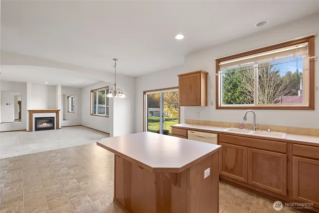 $480,000 | 236 Easton Avenue West, Eatonville, WA 98328