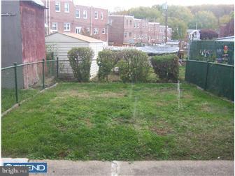 8955 Ashton Road Philadelphia, PA 19136 - Photo 12 of 12 Exterior Back