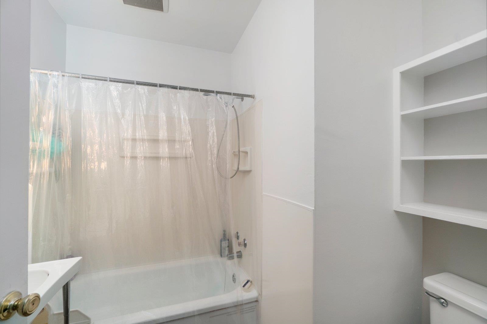 6215 North Monroe Street Spokane, WA 99205 - Photo 13 of 22