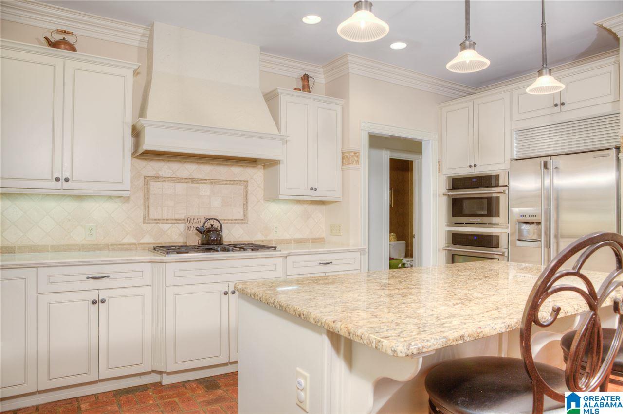 2042 Country Ridge Place Vestavia Hills, AL 35243 - Photo 16 of 46