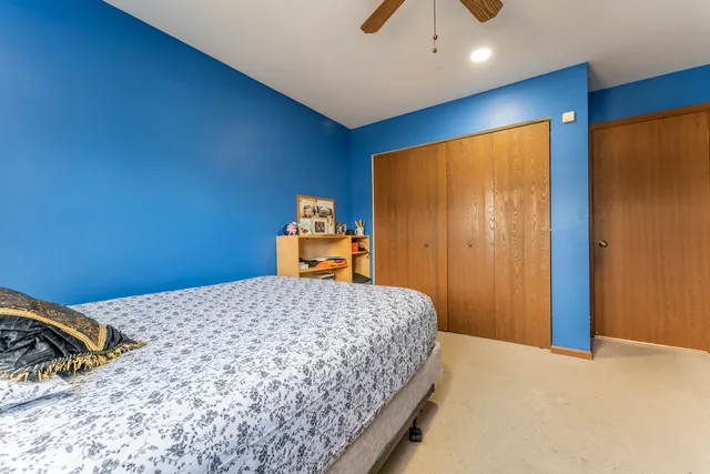 $495,000 | 1031 Shedron Way, Lombard, IL 60148