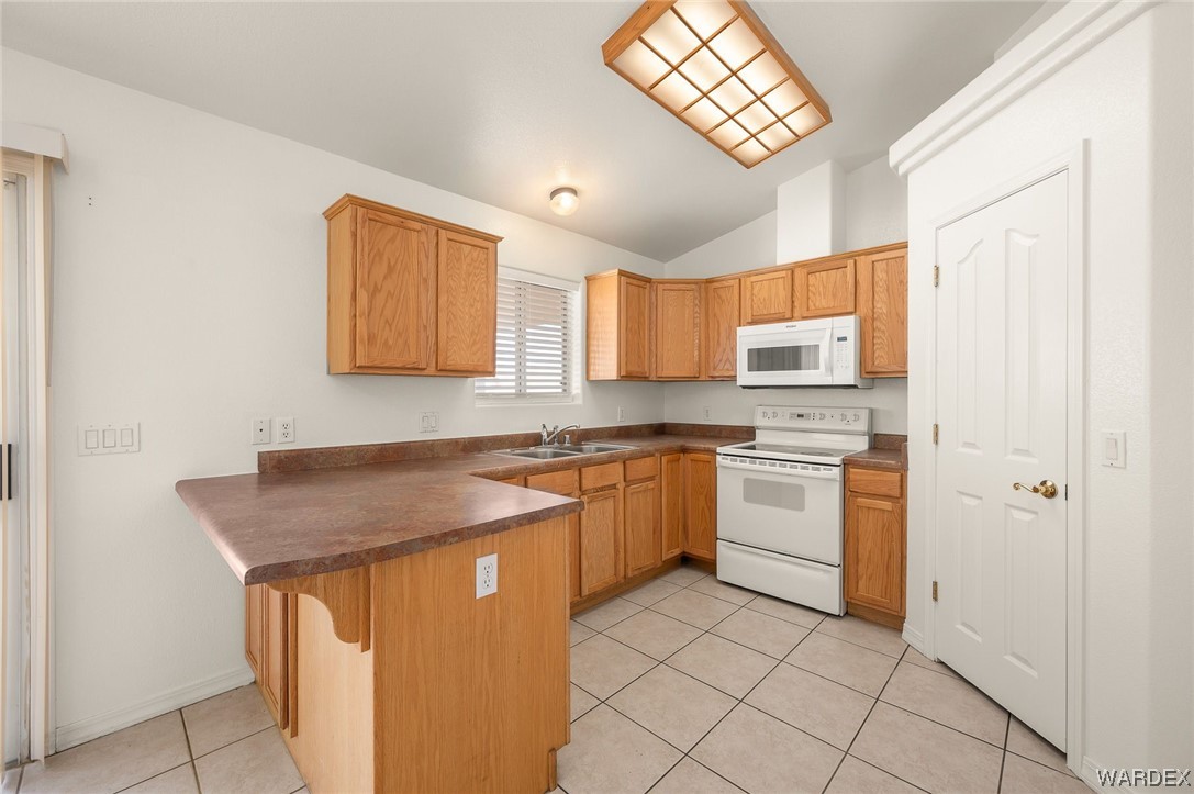 2117 Ridgeview Road Kingman, AZ 86401 - Photo 8 of 45 Gallery Image 8