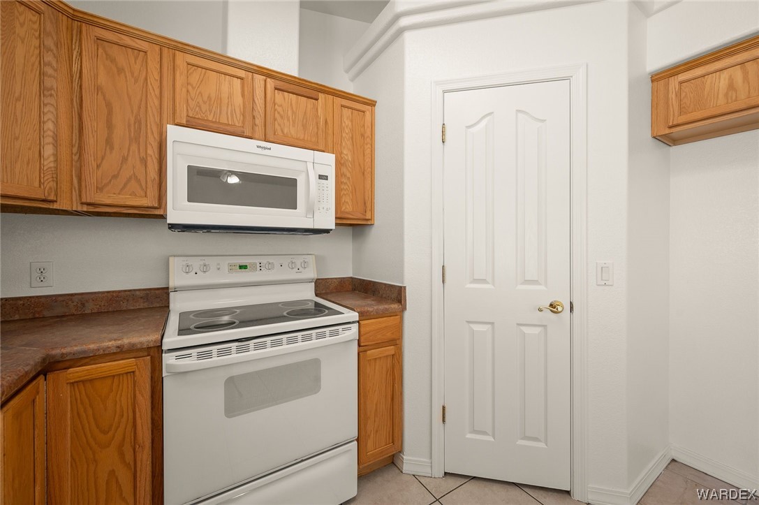 2117 Ridgeview Road Kingman, AZ 86401 - Photo 10 of 45 Gallery Image 10