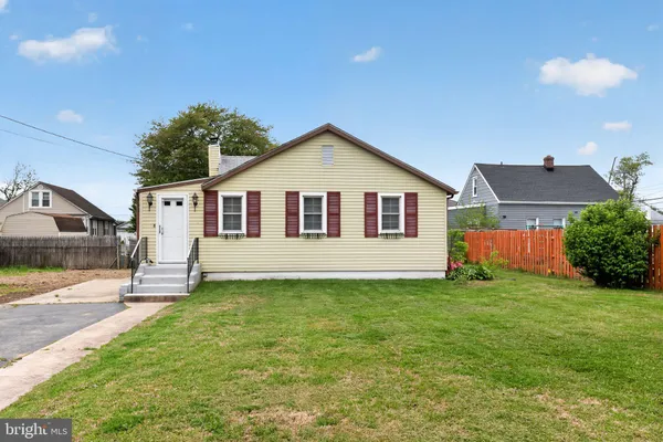 $239,900 | 202 Minquadale Boulevard, New Castle, DE 19720