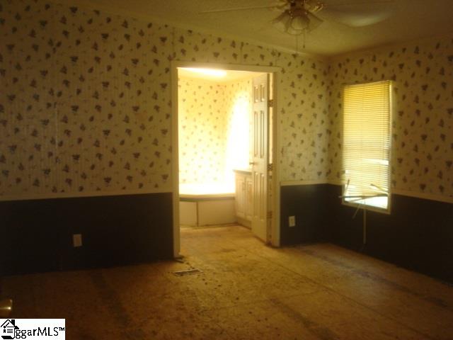 130 Frontage Road Roebuck, SC 29376 - Photo 12 of 19 Gallery Image 12